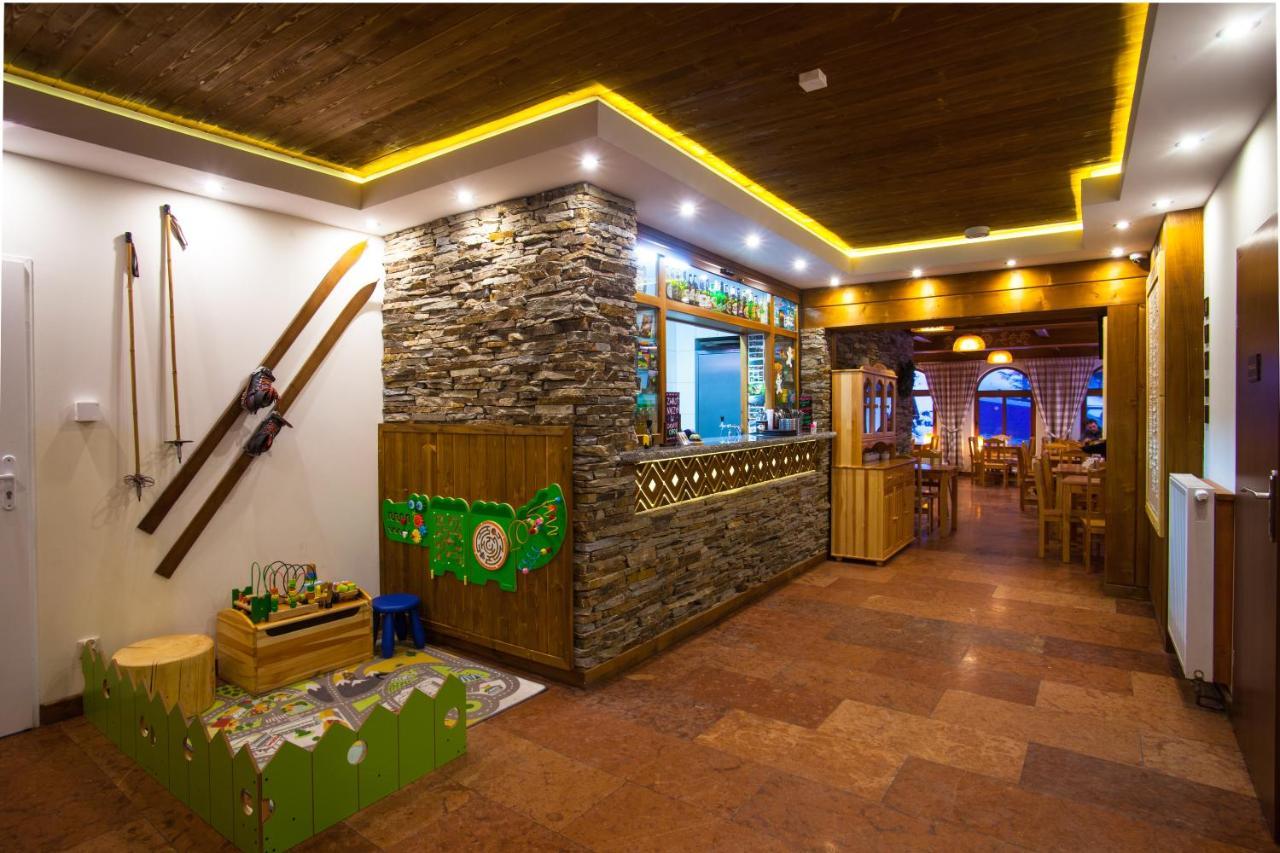Hotel Schronisko Pttk Orlica Szczawnica Exterior foto