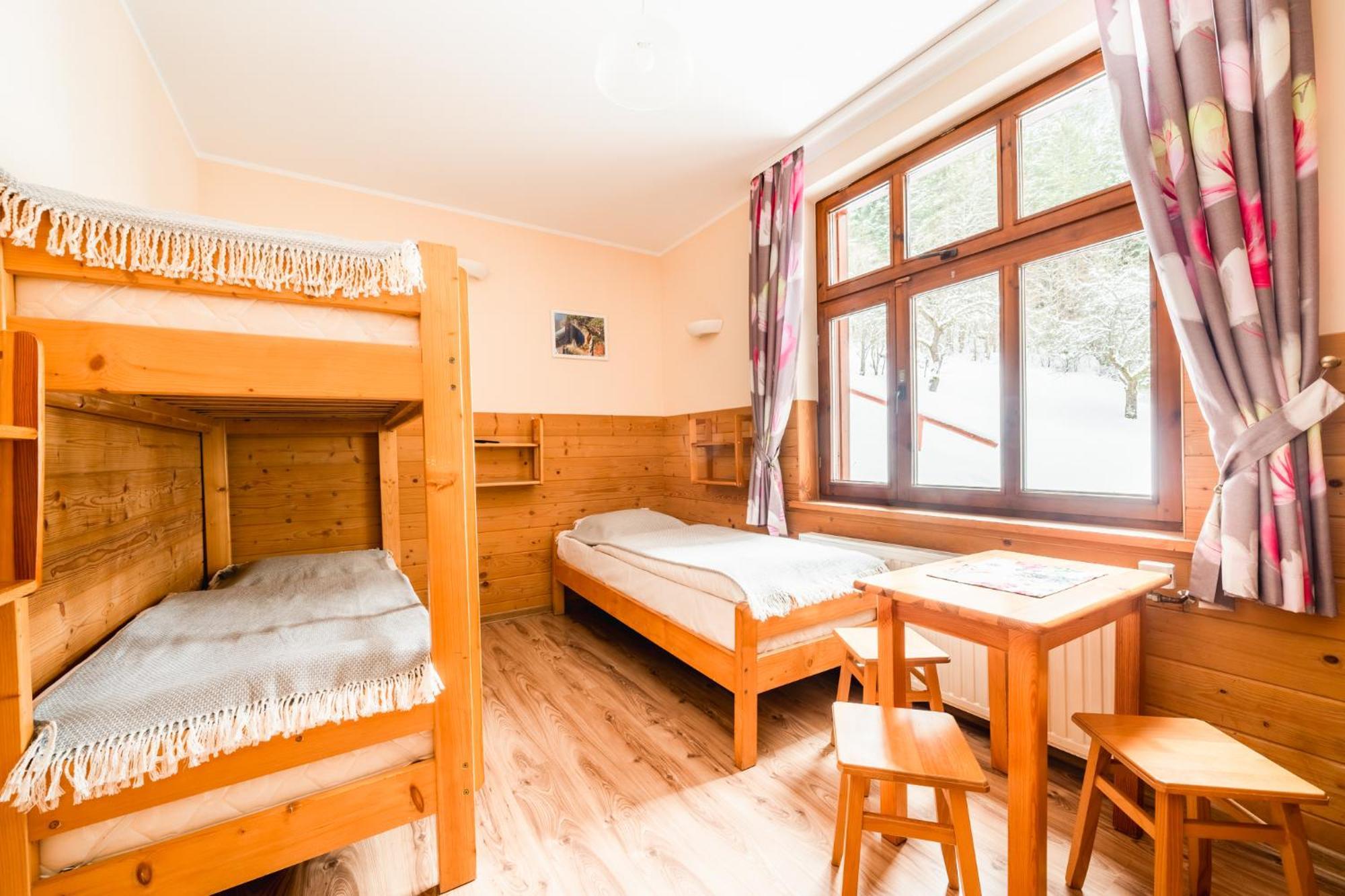 Hotel Schronisko Pttk Orlica Szczawnica Exterior foto